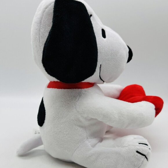 Snoopy Peek A Boo Valentines Day Plush Peanuts Animated CVS TikTok Viral 2024 - Picture 4 of 12
